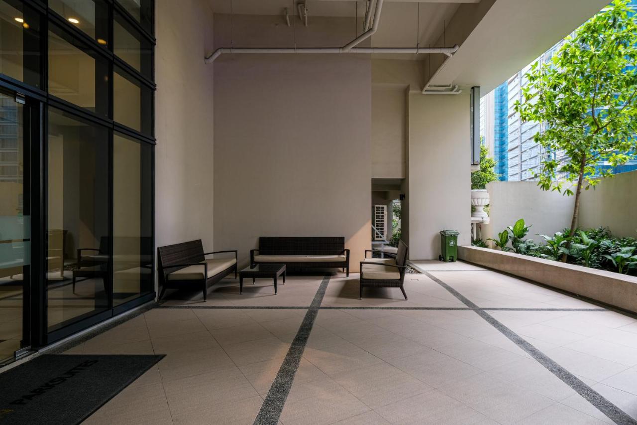 Cityscape View 2Br In Uptown Bgc W 200Mbps Wifi Тагуиг Екстериор снимка